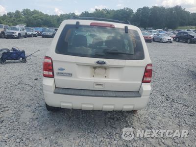Zdjęcie 6 z 14 samochodu: 2011 FORD ESCAPE XLS VIN:1FMCU0C75BKB57794 - miniatura