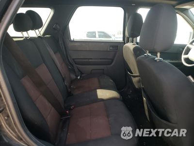 Zdjęcie 10 z 14 samochodu: 2008 FORD ESCAPE XLT VIN:1FMCU03108KA69336 - miniatura