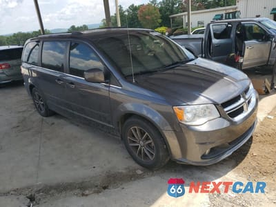 Czwarte zdjęcie samochodu z boku: 2017 DODGE GRAND CARAVAN SXT VIN:2C4RDGCG4HR545536 - miniatura