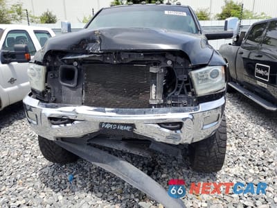 Zdjęcie 9 z 10 samochodu: 2014 RAM 3500 LARAMIE VIN:3C63RRJL7EG140752 - miniatura