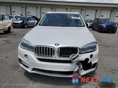 Piąte zdjęcie samochodu w środku: 2015 BMW X5 XDRIVE50I VIN:5UXKR6C54F0J77912 - miniatura
