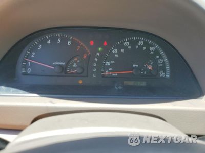 Zdjęcie 9 z 14 samochodu: 2002 TOYOTA CAMRY LE VIN:4T1BF32K22U523065 - miniatura