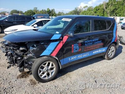 2023 KIA SOUL LX KNDJ23AU0P7896514 - główne zdjęcie licytacji z USA - miniatura