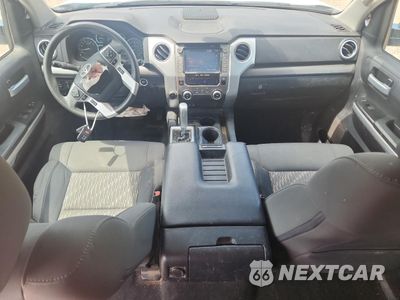 Zdjęcie 8 z 13 samochodu: 2020 TOYOTA TUNDRA DOUBLE CAB SR VIN:5TFCY5F13LX025845 - miniatura