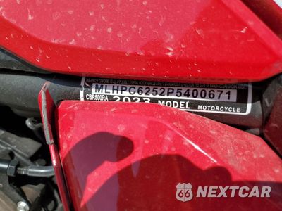 Zdjęcie 9 z 10 samochodu: 2023 HONDA CBR500 RA VIN:MLHPC6252P5400671 - miniatura