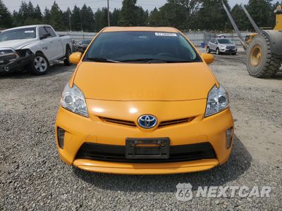 Piąte zdjęcie samochodu w środku: 2015 TOYOTA PRIUS VIN:JTDKN3DU6F1883758 - miniatura