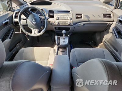 Zdjęcie 8 z 13 samochodu: 2006 HONDA CIVIC LX VIN:1HGFA16566L070031 - miniatura