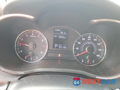 Zdjęcie 9 z 12 samochodu: 2015 KIA FORTE LX VIN:KNAFK4A68F5412934 - miniatura