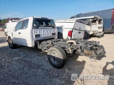 Drugie zdjęcie samochodu z przodu: 2018 FORD F350 SUPER DUTY VIN:1FD8X3A64JEC67600 - miniatura
