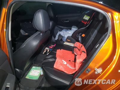 Zdjęcie 10 z 12 samochodu: 2021 NISSAN SENTRA SR VIN:3N1AB8DV7MY327593 - miniatura