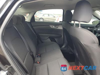 Zdjęcie 10 z 12 samochodu: 2020 KIA FORTE FE VIN:3KPF24AD2LE201133 - miniatura
