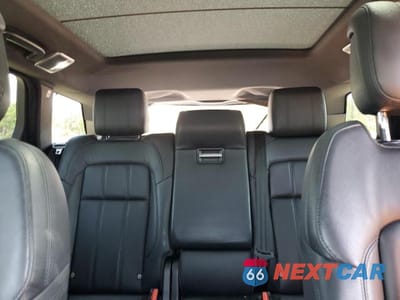 Zdjęcie 10 z 13 samochodu: 2018 LAND ROVER RANGE ROVER SPORT SE VIN:SALWG2RV8JA401011 - miniatura