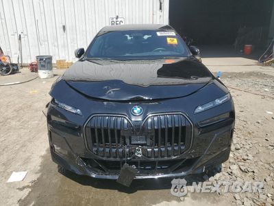Piąte zdjęcie samochodu w środku: 2024 BMW 750 XE VIN:WBA43EH04RCT01566 - miniatura