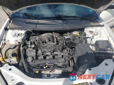 Zdjęcie 11 z 14 samochodu: 2005 CHRYSLER SEBRING GTC VIN:1C3EL75R45N614237 - miniatura