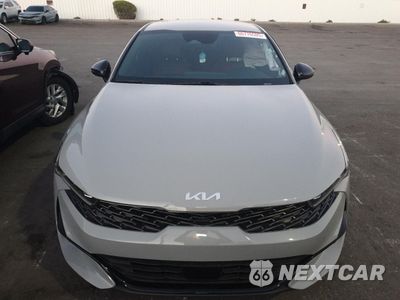 Piąte zdjęcie samochodu w środku: 2023 KIA K5 GT LINE VIN:5XXG64J20PG228027 - miniatura