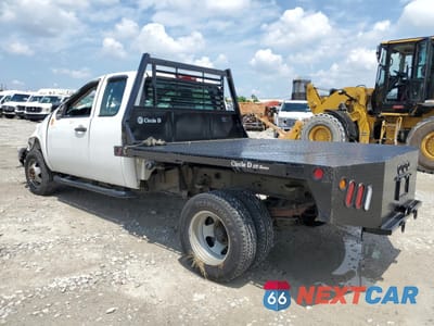 Drugie zdjęcie samochodu z przodu: 2010 CHEVROLET SILVERADO C3500 VIN:1GB8CZBK9AZ254997 - miniatura