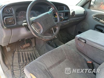 Zdjęcie 8 z 12 samochodu: 2001 DODGE RAM 1500 VIN:3B7HF13Z41G190061 - miniatura