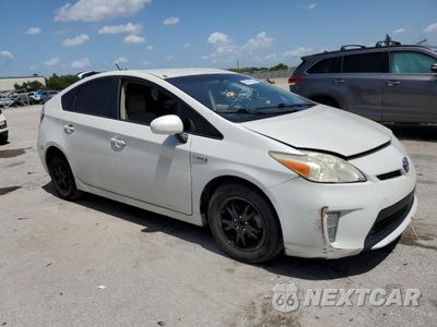 Czwarte zdjęcie samochodu z boku: 2014 TOYOTA PRIUS VIN:JTDKN3DU6E0362186 - miniatura