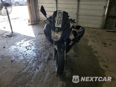 Drugie zdjęcie samochodu z przodu: 2013 YAMAHA FZ6 R VIN:JYARJ18E6DA011185 - miniatura
