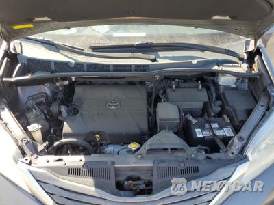 Zdjęcie 12 z 14 samochodu: 2013 TOYOTA SIENNA XLE VIN:5TDYK3DC9DS403707 - miniatura