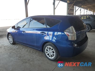 Drugie zdjęcie samochodu z przodu: 2013 TOYOTA PRIUS V VIN:JTDZN3EU9D3204645 - miniatura