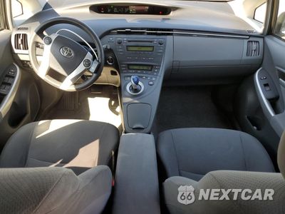 Zdjęcie 8 z 14 samochodu: 2010 TOYOTA PRIUS VIN:JTDKN3DUXA0152863 - miniatura