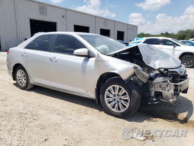 Czwarte zdjęcie samochodu z boku: 2012 TOYOTA CAMRY BASE VIN:4T1BF1FKXCU197550 - miniatura