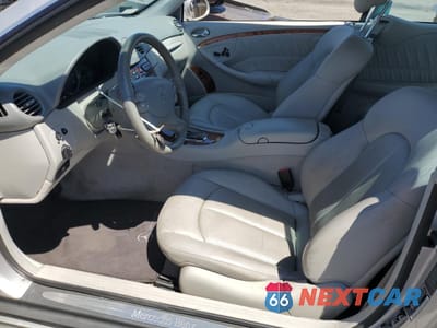 Zdjęcie 7 z 12 samochodu: 2003 MERCEDES-BENZ CLK 500 VIN:WDBTJ75J13F041726 - miniatura