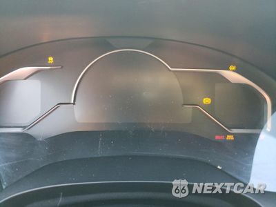 Zdjęcie 9 z 12 samochodu: 2018 HONDA CLARITY VIN:JHMZC5F11JC019098 - miniatura