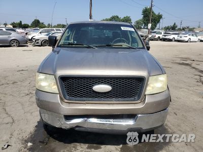 Piąte zdjęcie samochodu w środku: 2005 FORD F150 VIN:1FTRX12W15FB66963 - miniatura