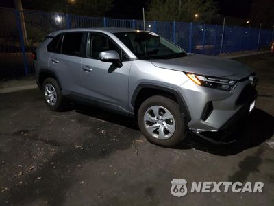 Czwarte zdjęcie samochodu z boku: 2025 TOYOTA RAV4 LE VIN:2T3K1RFV5SW366256 - miniatura