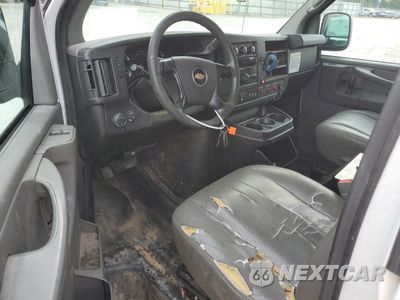 Zdjęcie 8 z 12 samochodu: 2014 CHEVROLET EXPRESS G2500 VIN:1GCWGFCA9E1914925 - miniatura