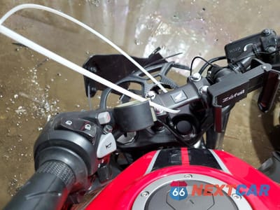 Zdjęcie 7 z 11 samochodu: 2018 HONDA CB650 F VIN:MLHRC7512J5000429 - miniatura