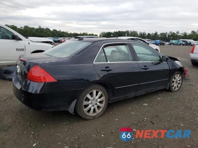 Trzecie zdjęcie samochodu z tyłu: 2006 HONDA ACCORD EX VIN:1HGCM66566A074163 - miniatura