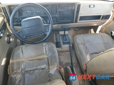 Zdjęcie 8 z 13 samochodu: 1996 JEEP CHEROKEE SE VIN:1J4FJ28S3TL229973 - miniatura
