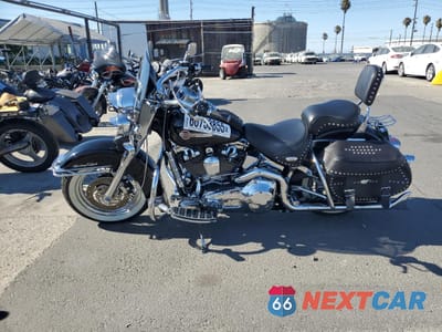 Trzecie zdjęcie samochodu z tyłu: 2002 HARLEY-DAVIDSON FLSTCI VIN:1HD1BWB382Y054884 - miniatura