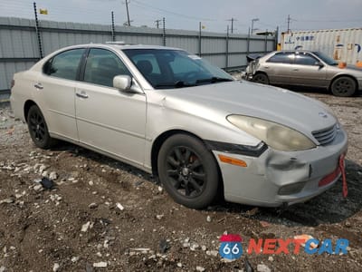 Czwarte zdjęcie samochodu z boku: 2002 LEXUS ES 300 VIN:JTHBF30G325017112 - miniatura