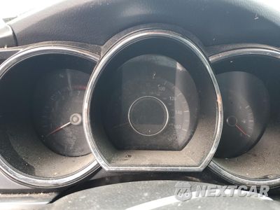 Zdjęcie 9 z 12 samochodu: 2013 KIA OPTIMA LX VIN:KNAGM4A71D5337532 - miniatura
