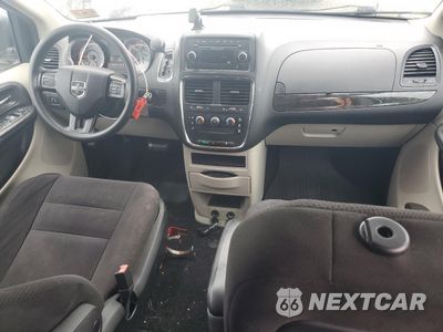 Zdjęcie 8 z 15 samochodu: 2015 DODGE GRAND CARAVAN SE VIN:2C4RDGBG1FR511830 - miniatura