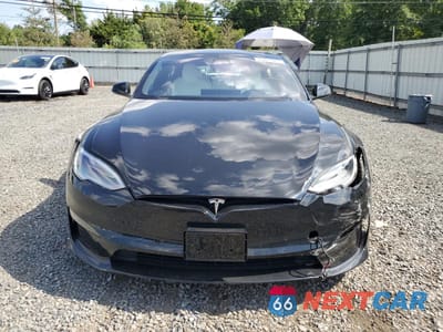 Piąte zdjęcie samochodu w środku: 2022 TESLA MODEL S VIN:5YJSA1E56NF467755 - miniatura