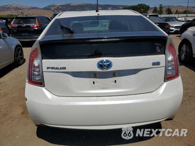 Zdjęcie 6 z 14 samochodu: 2012 TOYOTA PRIUS VIN:JTDKN3DU3C5439175 - miniatura