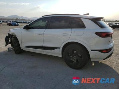 Drugie zdjęcie samochodu z przodu: 2025 AUDI Q6 E-TRON PREMIUM PLUS VIN:WA124BGF1SA025516 - miniatura