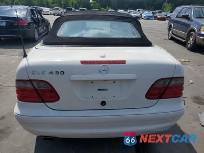 Zdjęcie 6 z 14 samochodu: 2003 MERCEDES-BENZ CLK 430 VIN:WDBLK70G83T135032 - miniatura