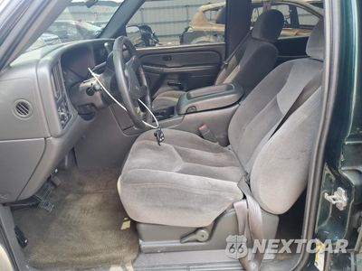 Zdjęcie 7 z 14 samochodu: 2006 GMC NEW SIERRA C1500 VIN:2GTEC13V161304297 - miniatura