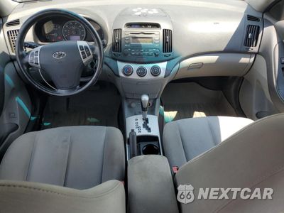 Zdjęcie 8 z 12 samochodu: 2009 HYUNDAI ELANTRA GLS VIN:KMHDU46D49U791609 - miniatura