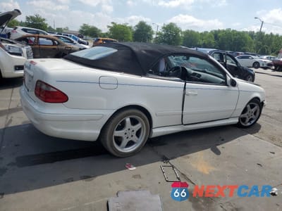 Trzecie zdjęcie samochodu z tyłu: 2003 MERCEDES-BENZ CLK 430 VIN:WDBLK70G83T135032 - miniatura