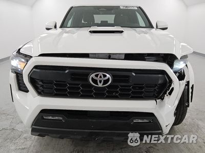 Piąte zdjęcie samochodu w środku: 2024 TOYOTA TACOMA DOUBLE CAB VIN:3TMKB5FN1RM008637 - miniatura