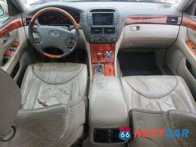 Zdjęcie 8 z 12 samochodu: 2003 LEXUS LS 430 VIN:JTHBN30F730095045 - miniatura