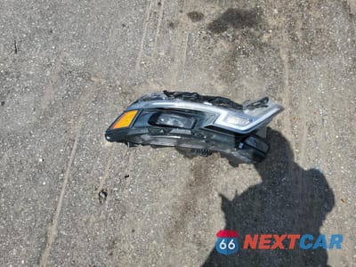 Zdjęcie 13 z 17 samochodu: 2023 KIA CARNIVAL LX VIN:KNDNB4H33P6260468 - miniatura