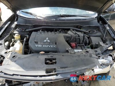 Zdjęcie 12 z 15 samochodu: 2010 MITSUBISHI OUTLANDER GT VIN:JA4JT5AX1AZ005980 - miniatura